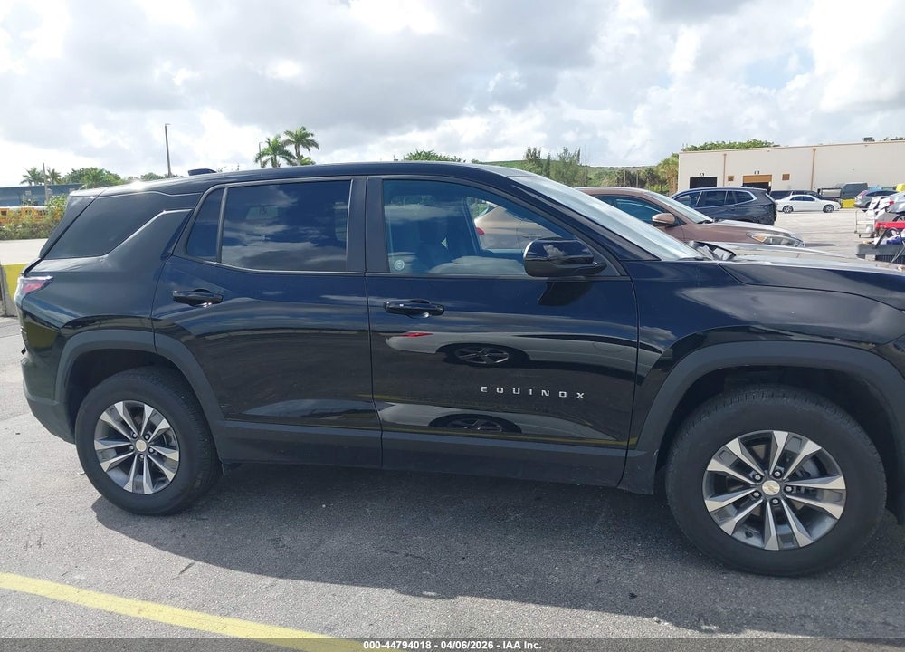 2026 CHEVROLET EQUINOX FWD LT VIN: 3GNAXHEG1TL321838