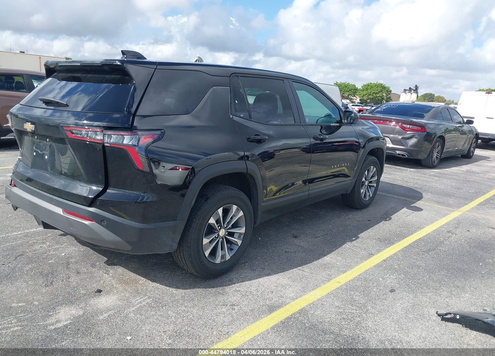2026 CHEVROLET EQUINOX FWD LT VIN: 3GNAXHEG1TL321838