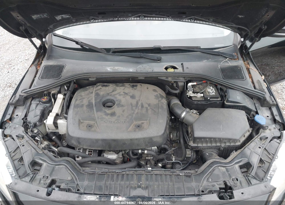 2015 VOLVO V60 T5 PREMIER VIN: YV140MEK8F1256466