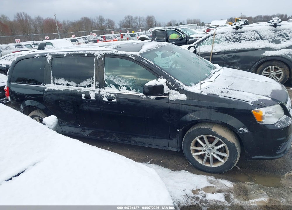 2019 DODGE GRAND CARAVAN SXT VIN: 2C4RDGCG2KR752742