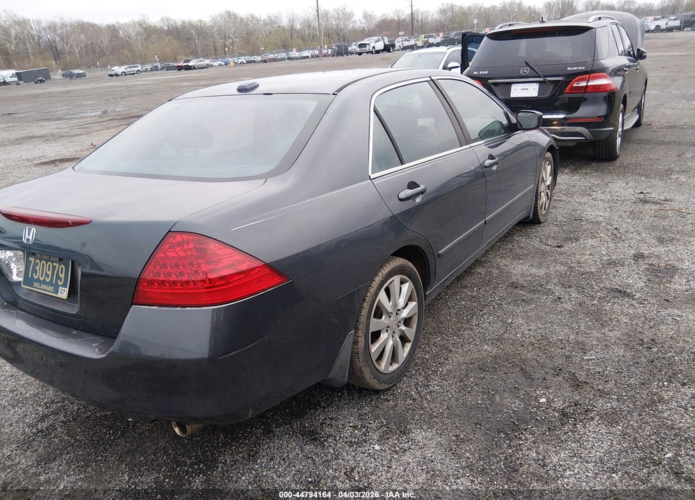 2006 HONDA ACCORD 3.0 EX VIN: 1HGCM66546A007092