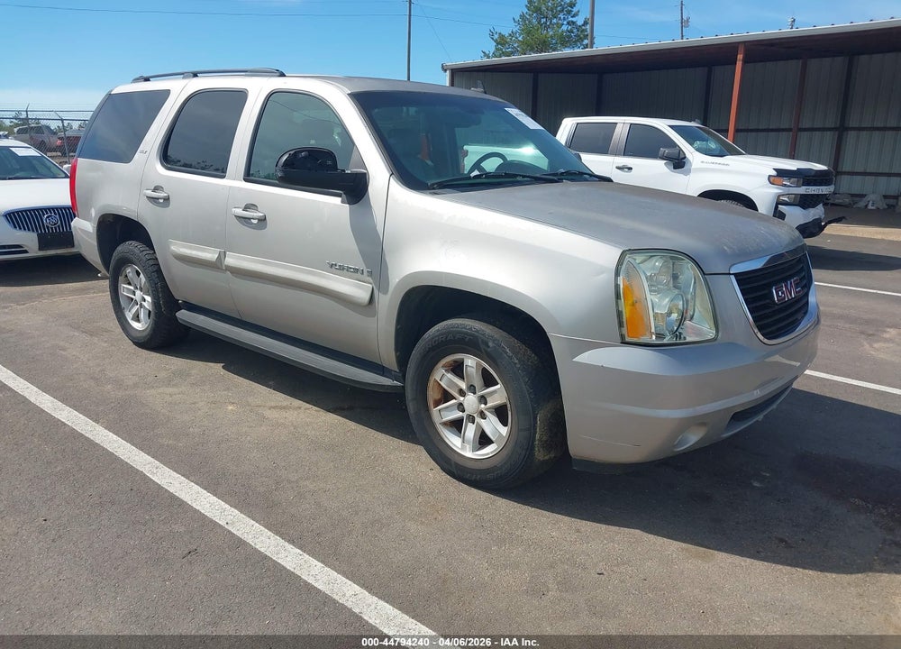 2008 GMC YUKON SLT VIN: 1GKFC13078R136530