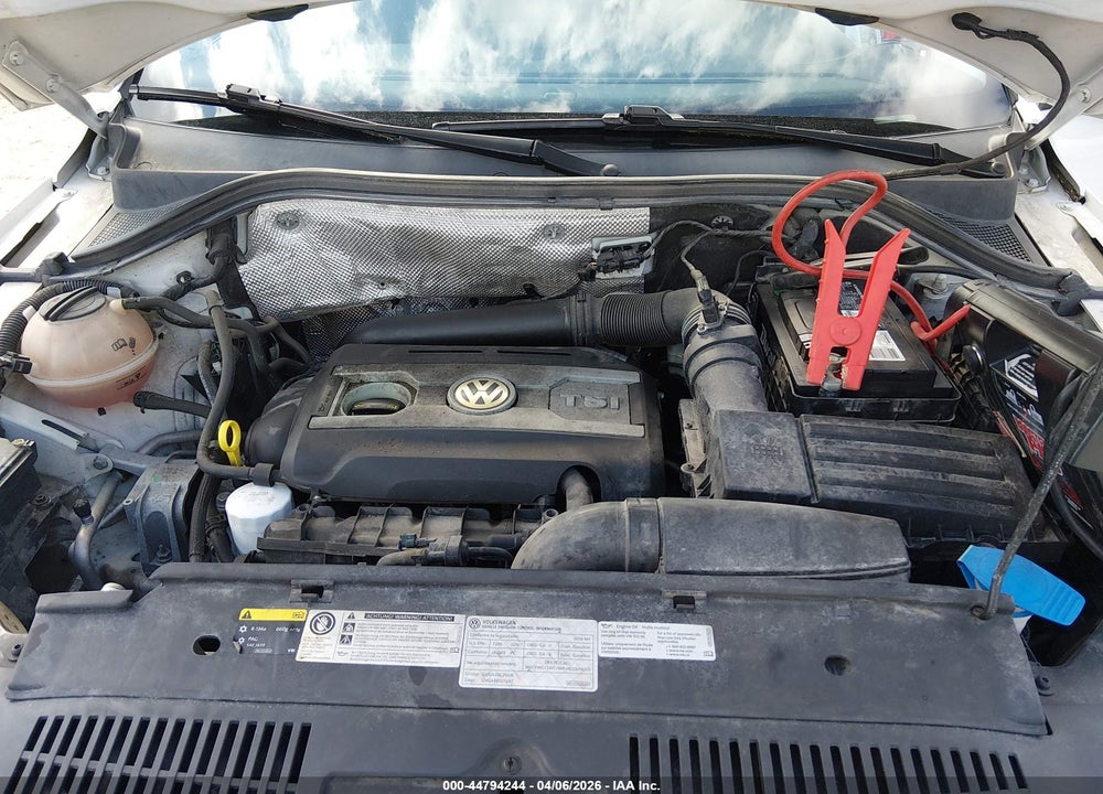 2016 VOLKSWAGEN TIGUAN SE VIN: WVGAV7AX9GW598084
