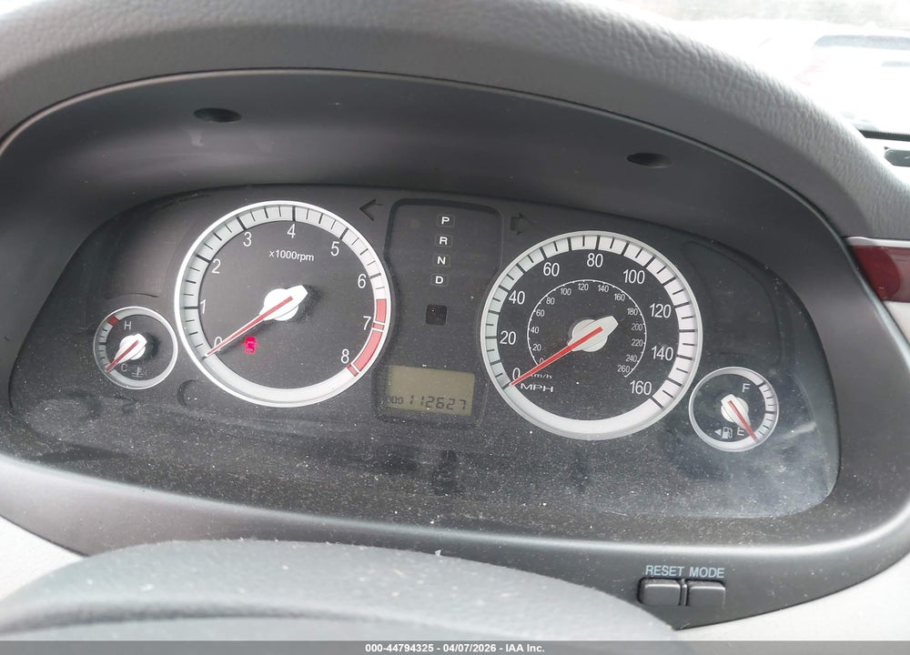 2007 HYUNDAI AZERA LIMITED/SE VIN: KMHFC46F87A141984