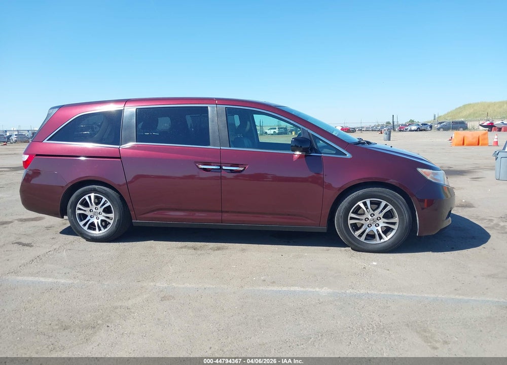 2013 HONDA ODYSSEY EX-L VIN: 5FNRL5H65DB006615