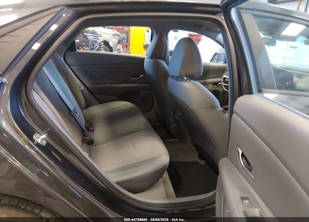 2021 HYUNDAI ELANTRA SE VIN: 5NPLL4AG8MH048152