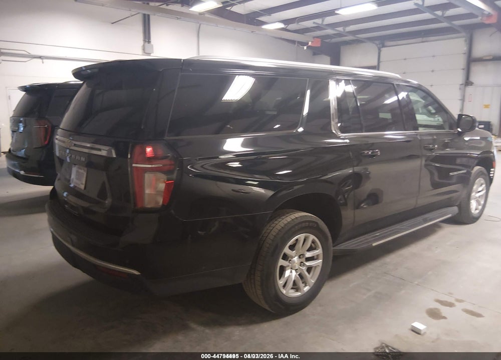 2022 CHEVROLET SUBURBAN 2WD LS VIN: 1GNSCBED6NR117387