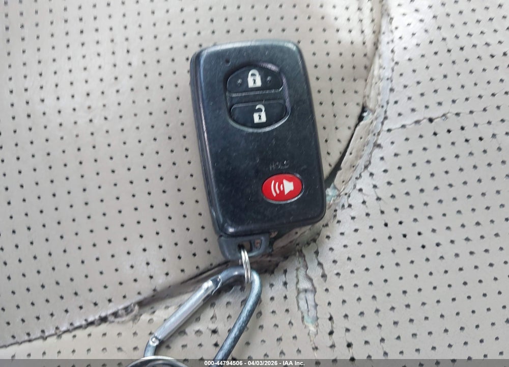 2011 TOYOTA RAV4 LIMITED V6 VIN: 2T3YK4DV4BW013889