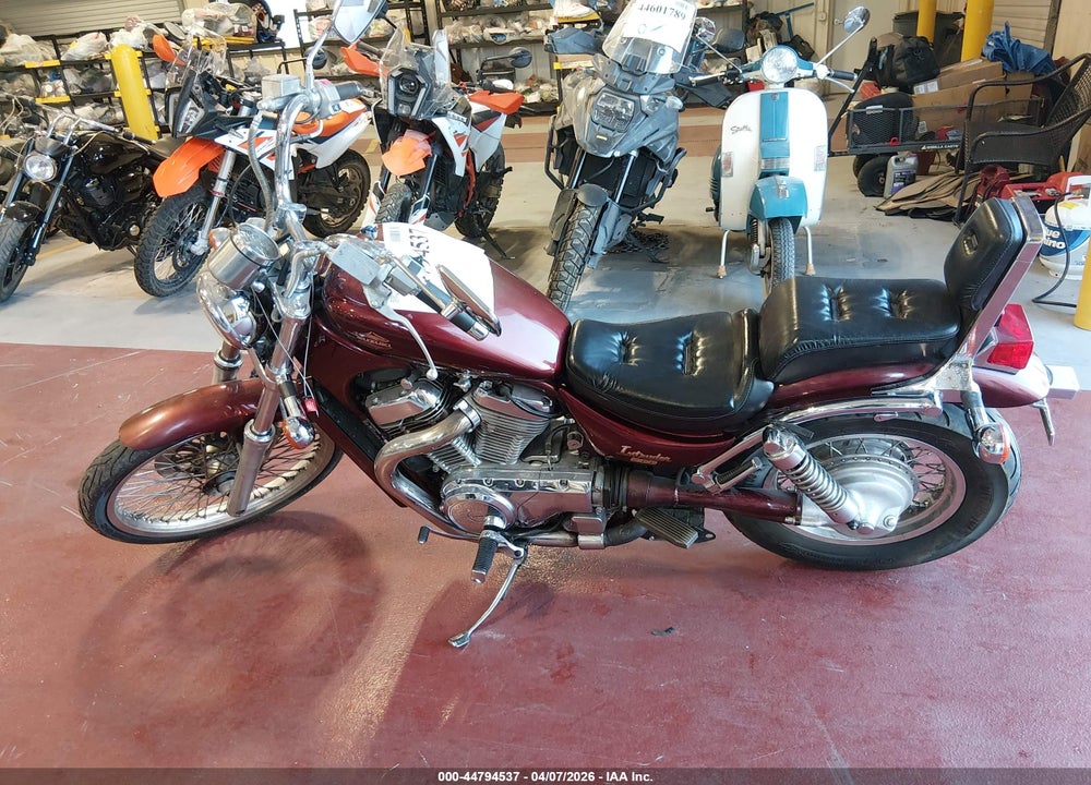 1995 SUZUKI VS800 GLP VIN: JS1VS52A6S2101077