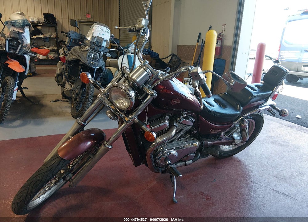 1995 SUZUKI VS800 GLP VIN: JS1VS52A6S2101077