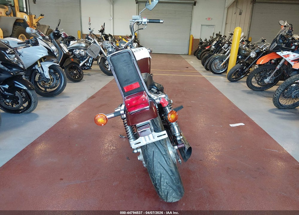1995 SUZUKI VS800 GLP VIN: JS1VS52A6S2101077