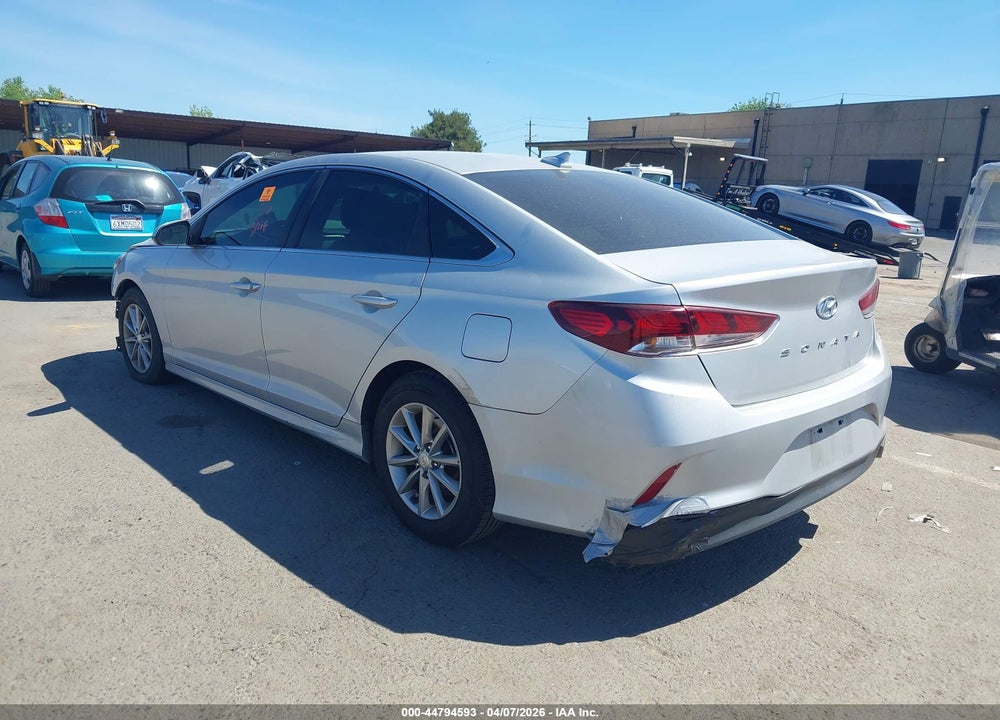 2018 HYUNDAI SONATA ECO VIN: 5NPE24AA2JH715915