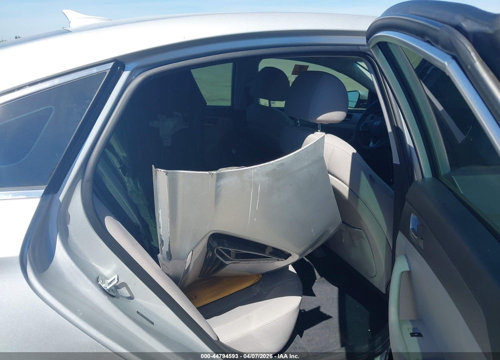 2018 HYUNDAI SONATA ECO VIN: 5NPE24AA2JH715915