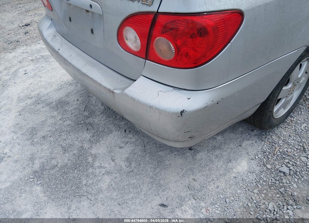 2005 TOYOTA COROLLA LE VIN: 1NXBR32E55Z434077