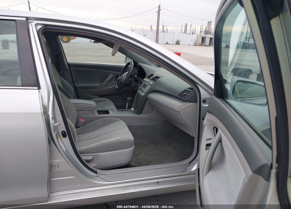2008 TOYOTA CAMRY LE VIN: 4T4BE46K68R033729