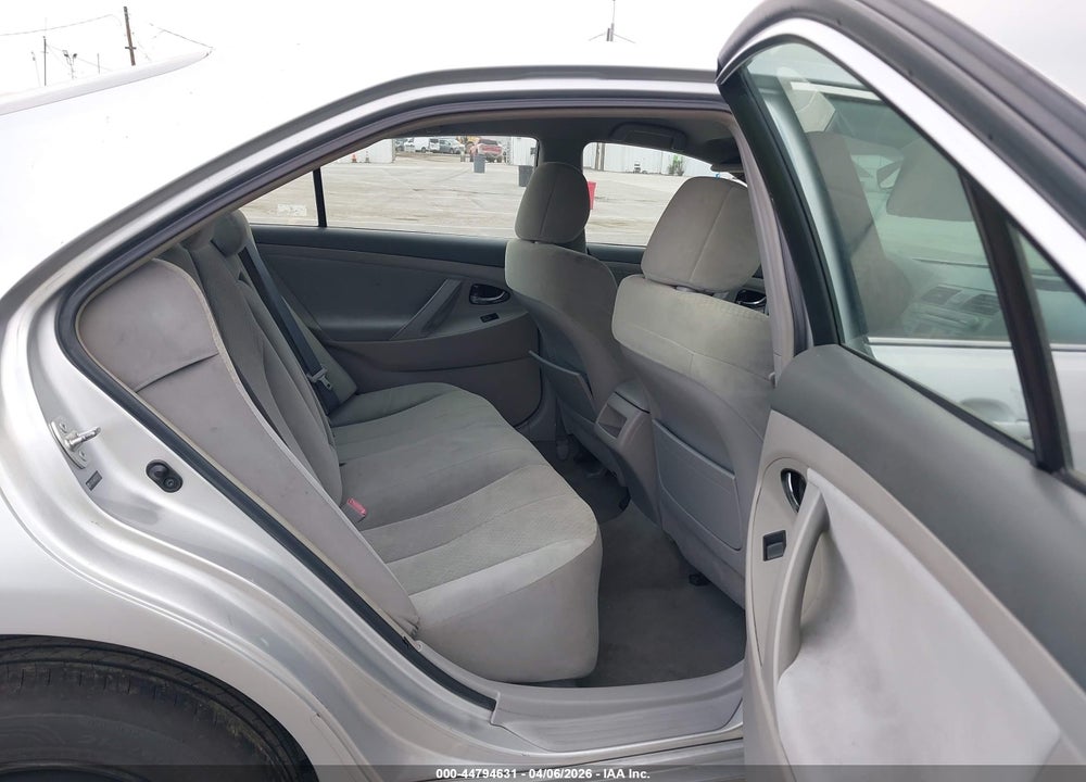 2008 TOYOTA CAMRY LE VIN: 4T4BE46K68R033729