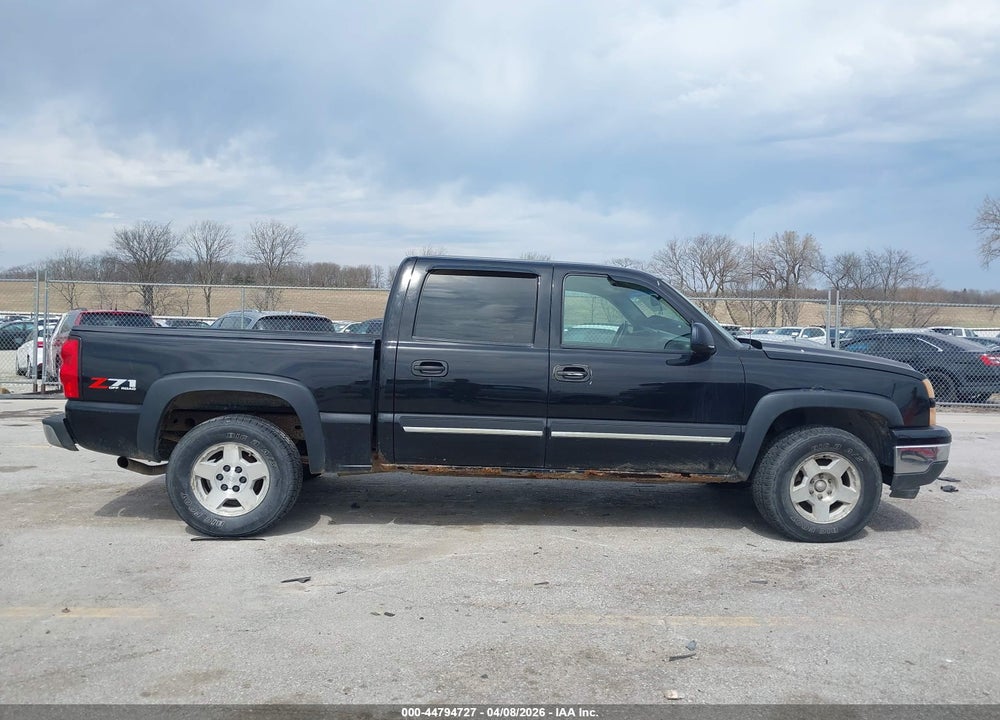 2006 CHEVROLET SILVERADO 1500 LT1 VIN: 2GCEK13T561144068
