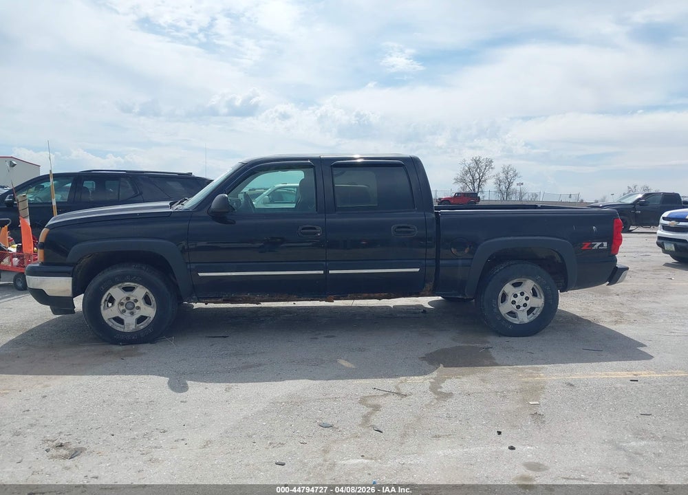 2006 CHEVROLET SILVERADO 1500 LT1 VIN: 2GCEK13T561144068