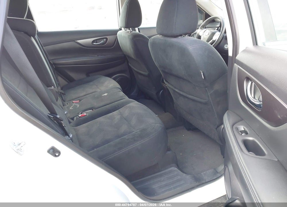 2016 NISSAN ROGUE S VIN: 5N1AT2MV1GC842816