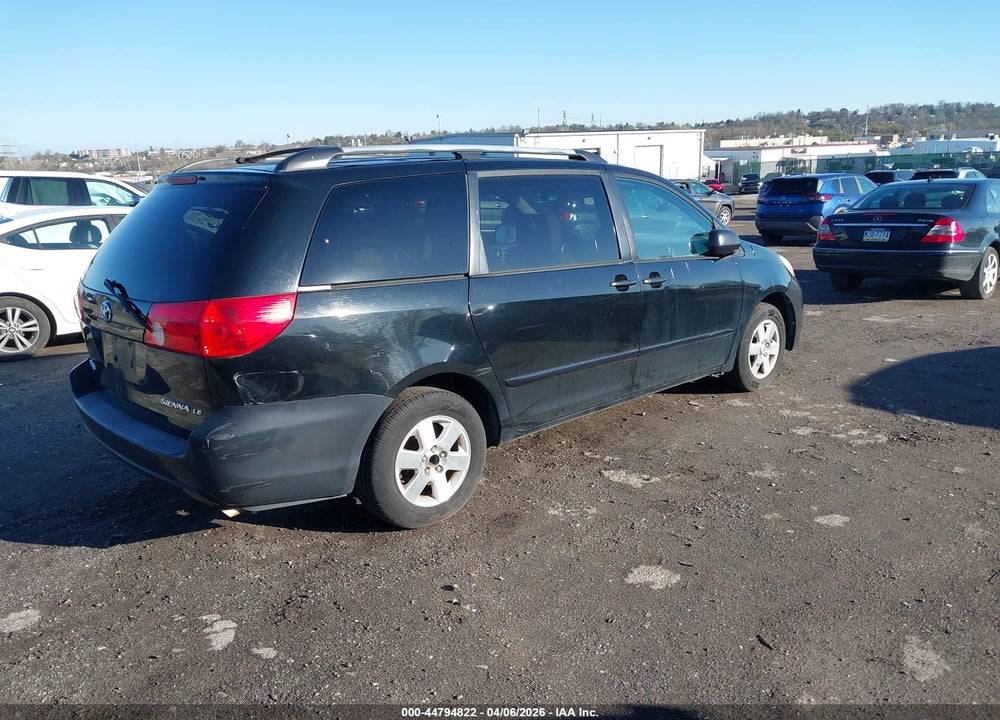 2008 TOYOTA SIENNA LE VIN: 5TDZK23C98S210852