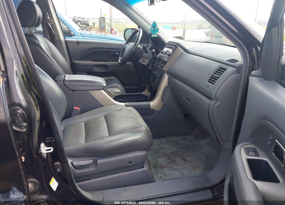 2007 HONDA PILOT EX-L VIN: 5FNYF28527B004589