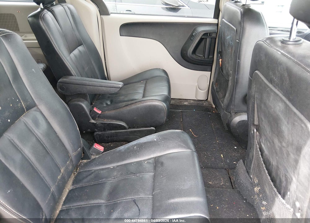 2014 CHRYSLER TOWN & COUNTRY TOURING VIN: 2C4RC1BG1ER359403