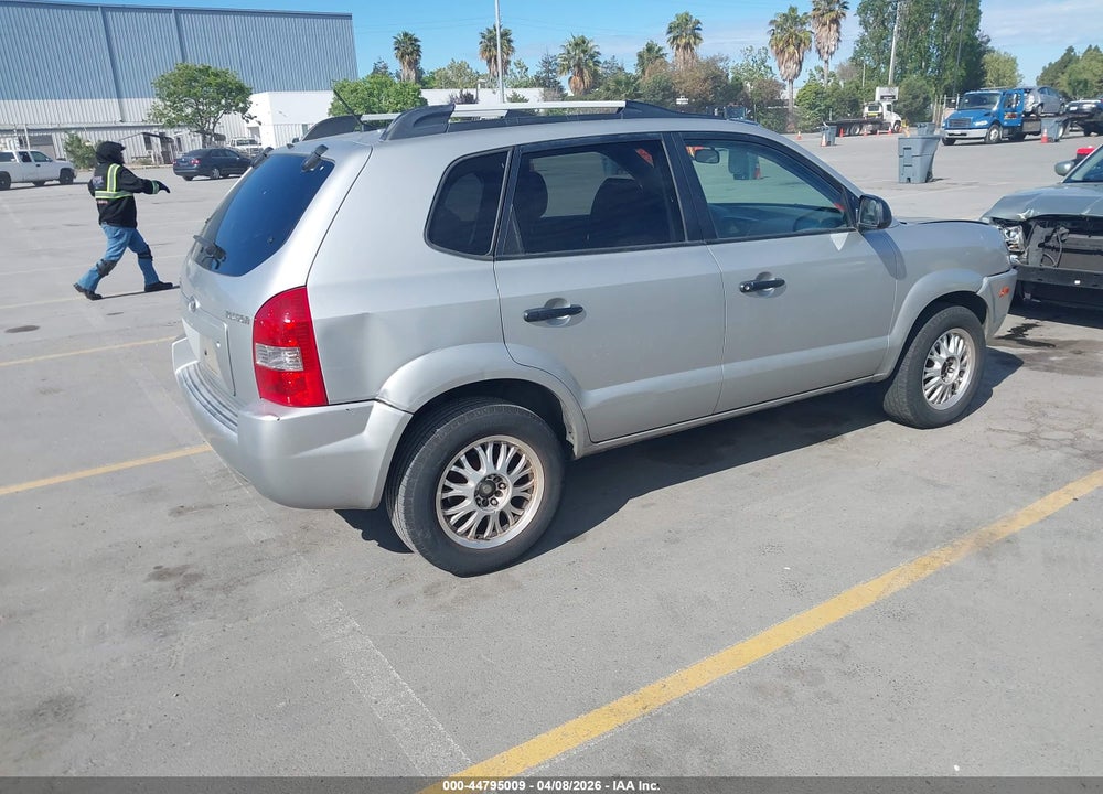 2007 HYUNDAI TUCSON GLS VIN: KM8JM12B67U609539
