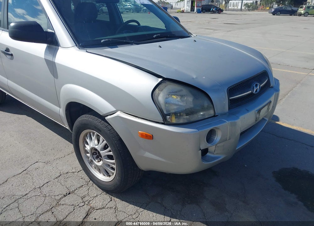 2007 HYUNDAI TUCSON GLS VIN: KM8JM12B67U609539