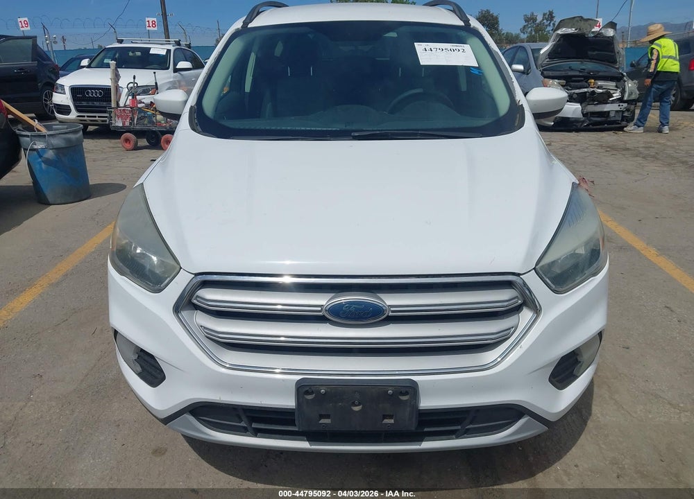 2018 FORD ESCAPE SE VIN: 1FMCU0GD8JUA85816
