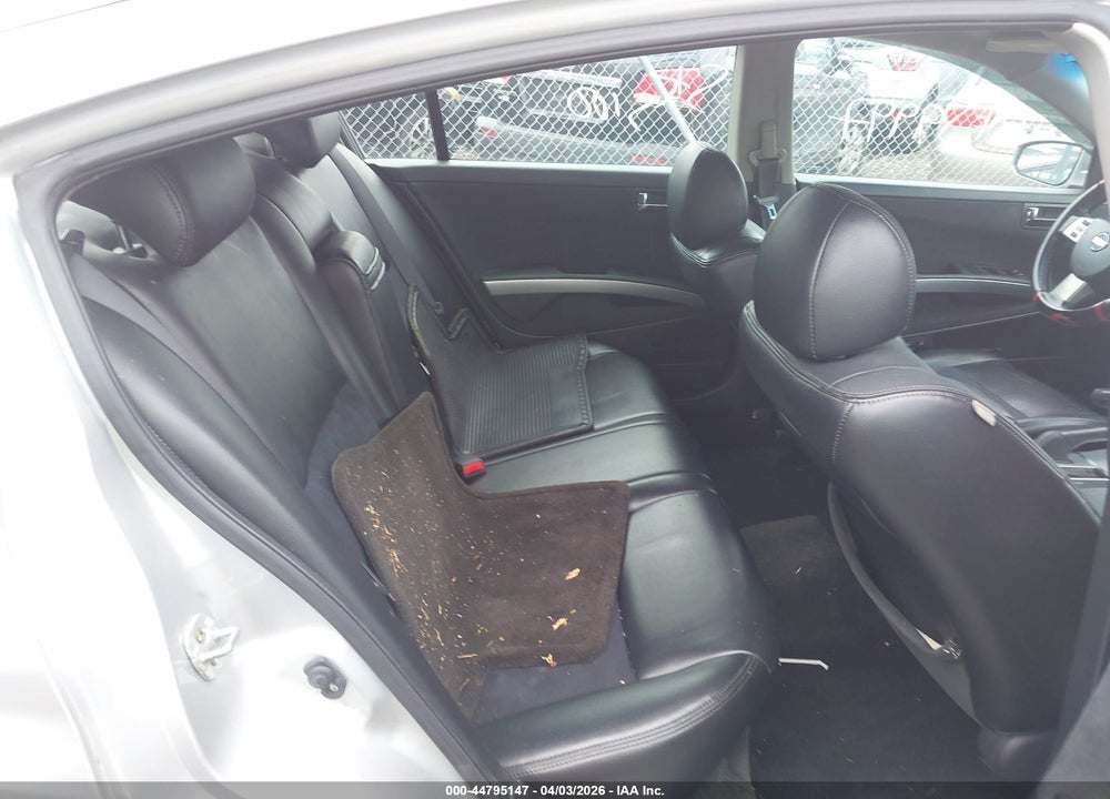 2005 NISSAN MAXIMA 3.5 SE VIN: 1N4BA41E15C803869