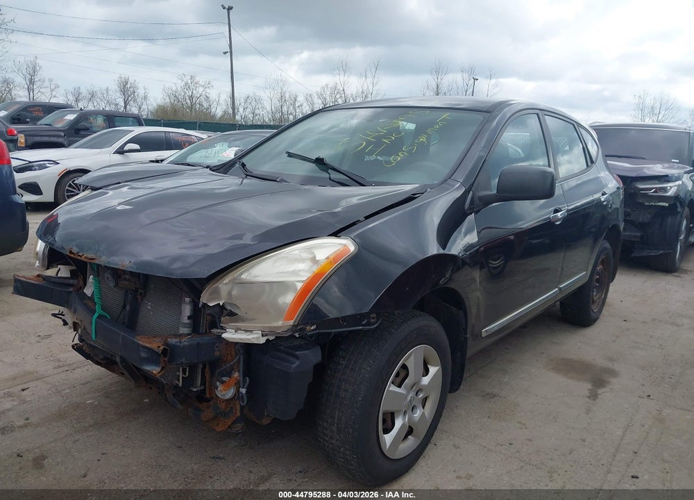 2013 NISSAN ROGUE S VIN: JN8AS5MT0DW547180