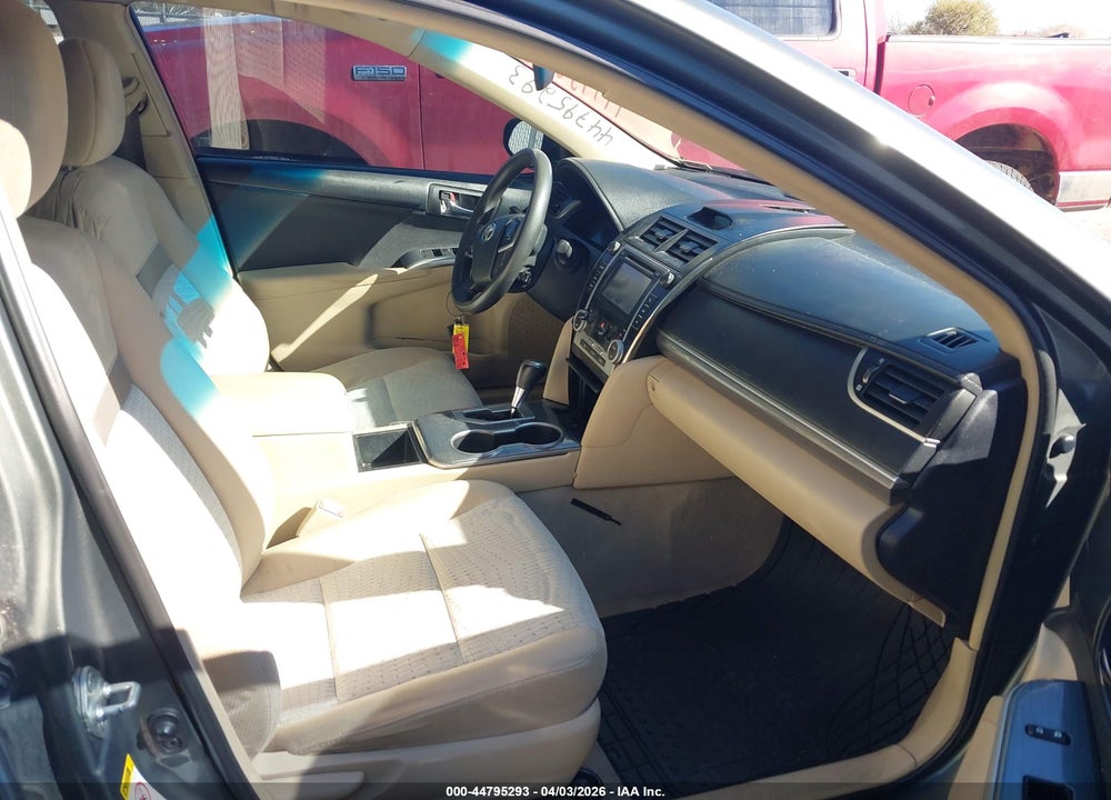 2013 TOYOTA CAMRY HYBRID LE VIN: 4T1BD1FK5DU084208