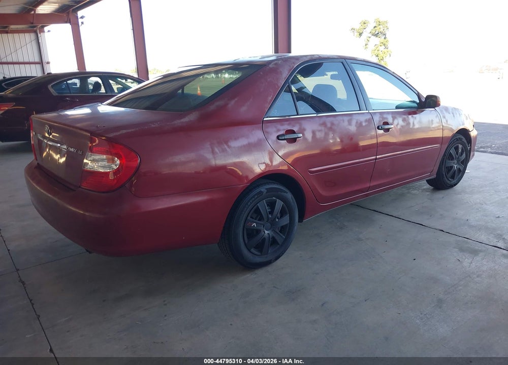 2004 TOYOTA CAMRY LE VIN: 4T1BE32K74U349421