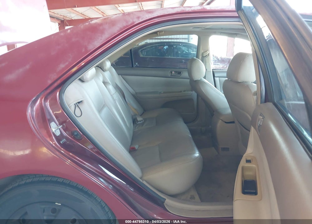 2004 TOYOTA CAMRY LE VIN: 4T1BE32K74U349421