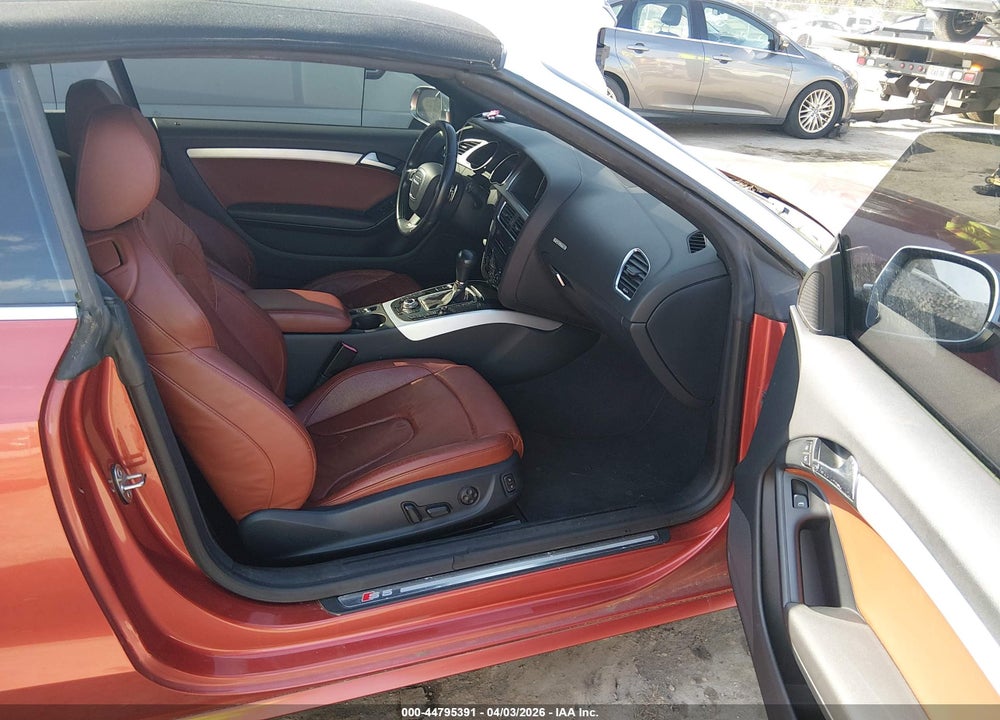 2010 AUDI S5 3.0 PREMIUM PLUS VIN: WAUCGAFH4AN021091