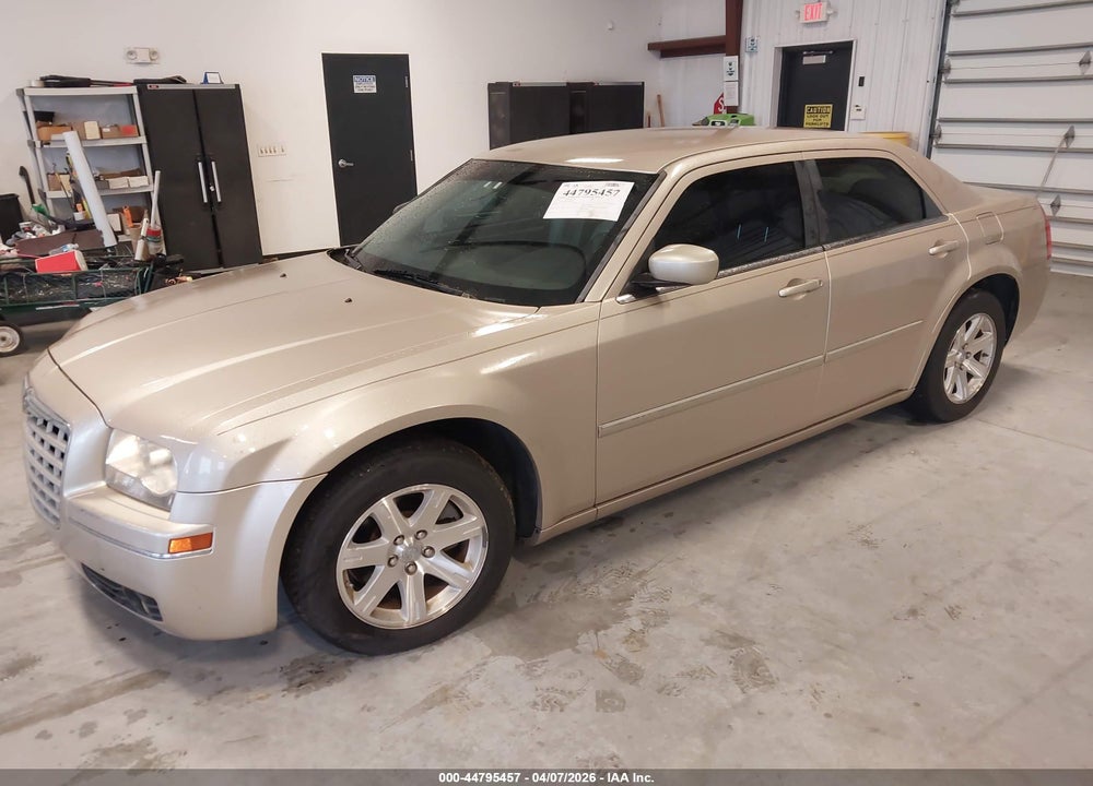 2006 CHRYSLER 300 TOURING VIN: 2C3KA53G16H226407