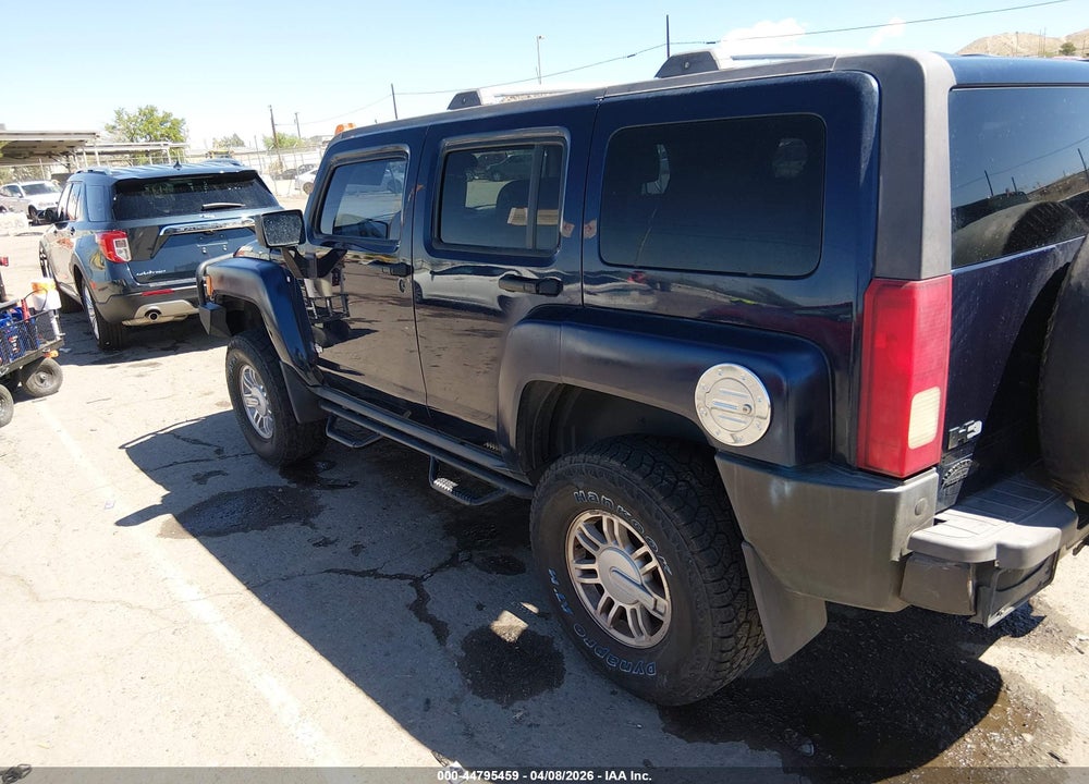 2007 HUMMER H3 SUV VIN: 5GTDN13E878219003