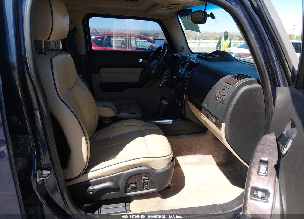 2007 HUMMER H3 SUV VIN: 5GTDN13E878219003