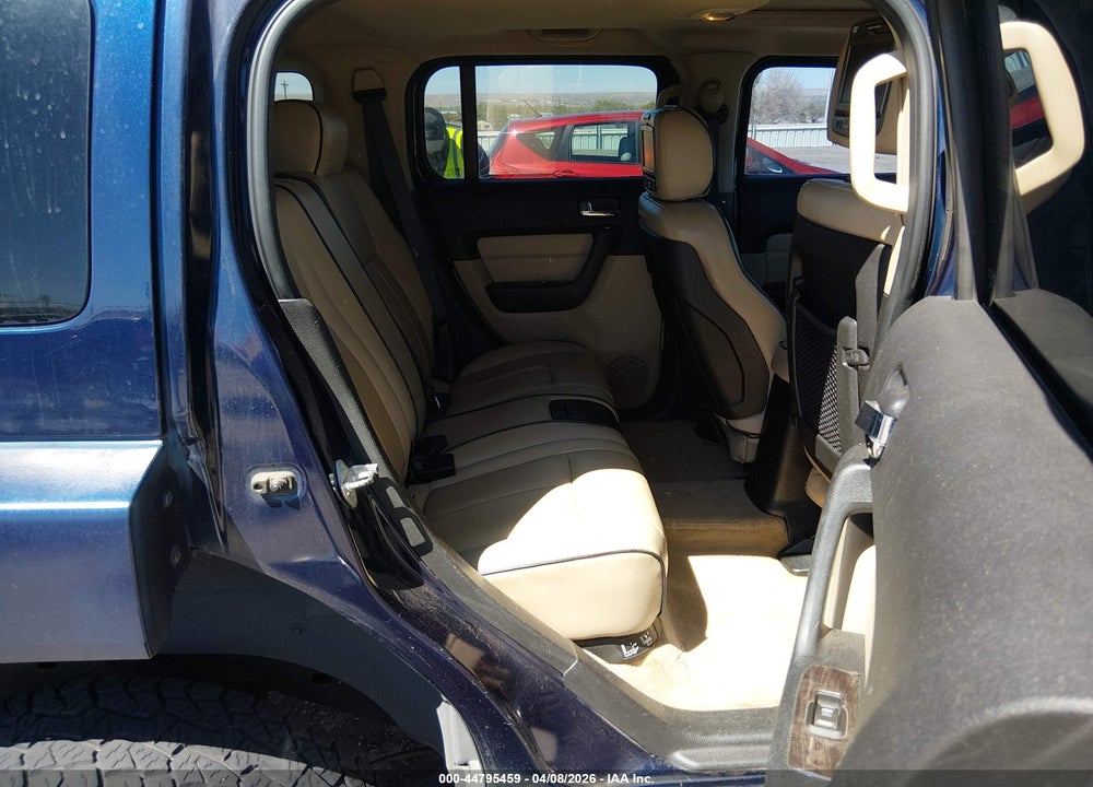 2007 HUMMER H3 SUV VIN: 5GTDN13E878219003