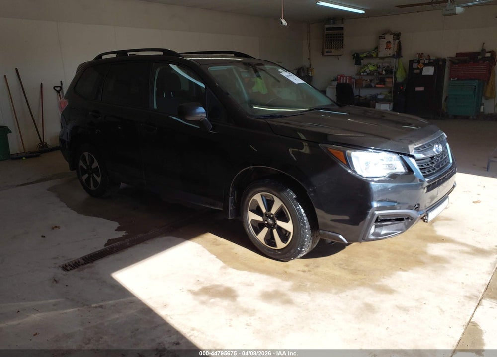 2018 SUBARU FORESTER 2.5I PREMIUM VIN: JF2SJAEC3JH602989