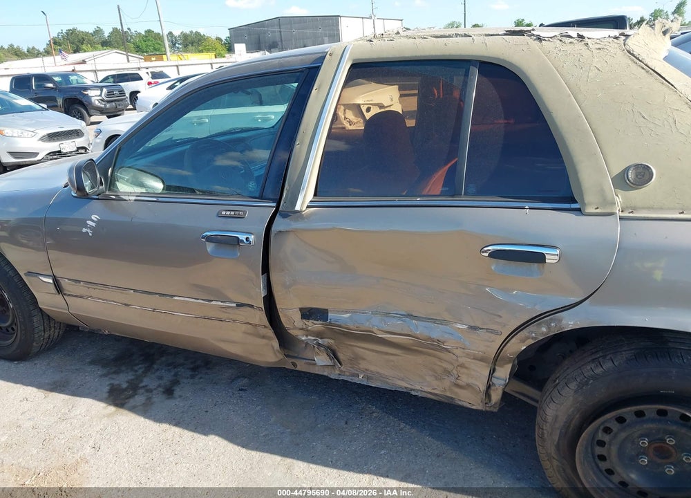 2003 MERCURY GRAND MARQUIS GS VIN: 2MEFM74W63X613637