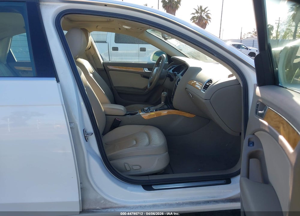 2009 AUDI A4 2.0T PREMIUM VIN: WAUSF78K79N049490