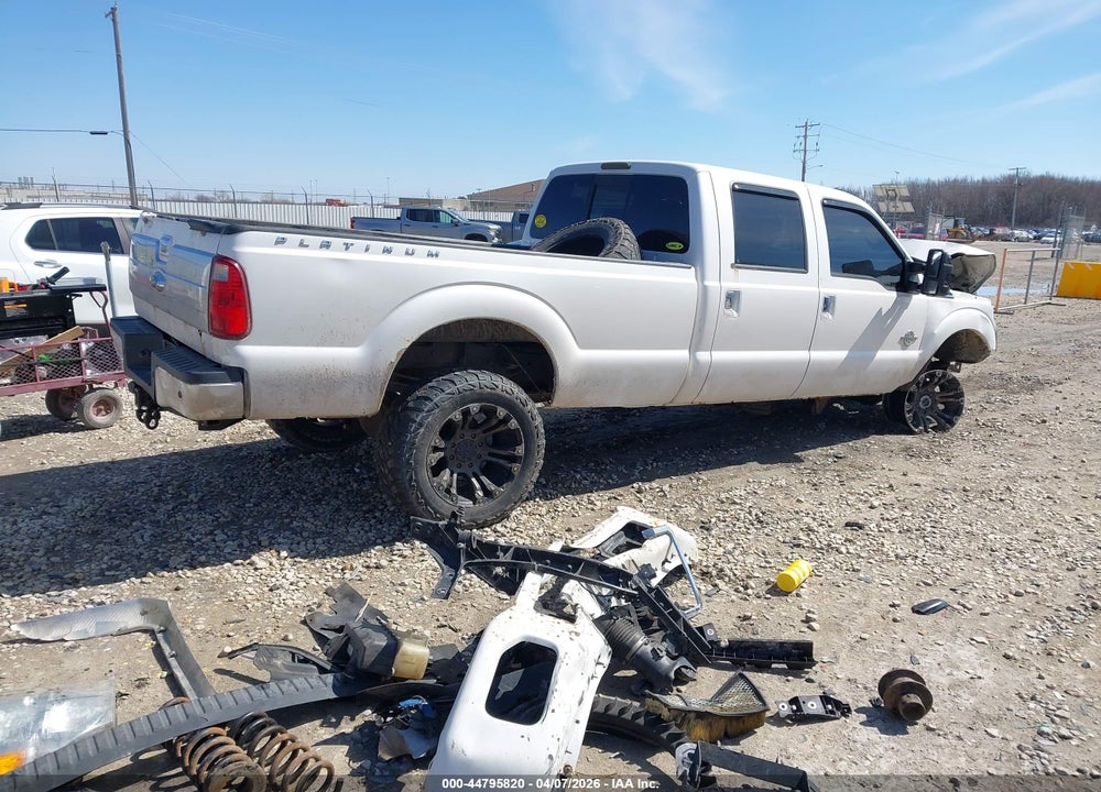 2014 FORD F-350 LARIAT VIN: 1FT8W3BT3EEA30694