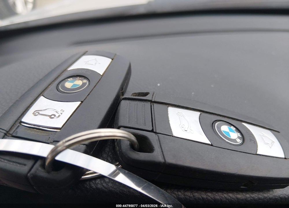 2008 BMW 328I VIN: WBAWL13568PX22961