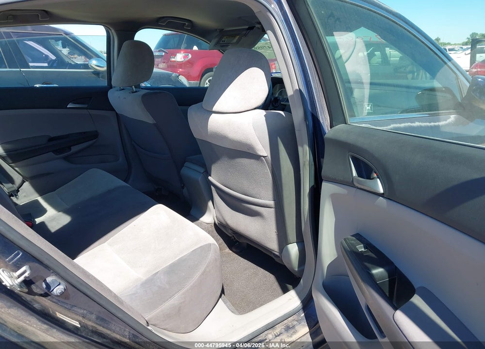 2008 HONDA ACCORD 2.4 LX-P VIN: JHMCP26438C029547