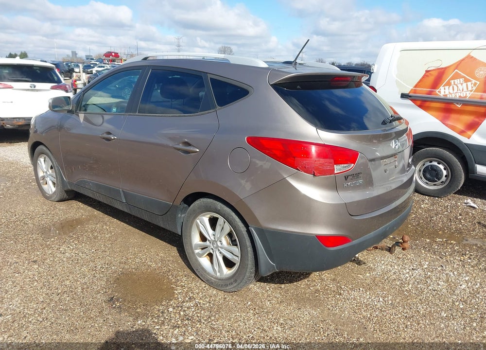 2012 HYUNDAI TUCSON GLS VIN: KM8JU3ACXCU323144