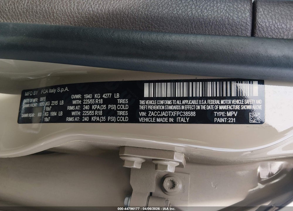 2015 JEEP RENEGADE LIMITED VIN: ZACCJADTXFPC38588