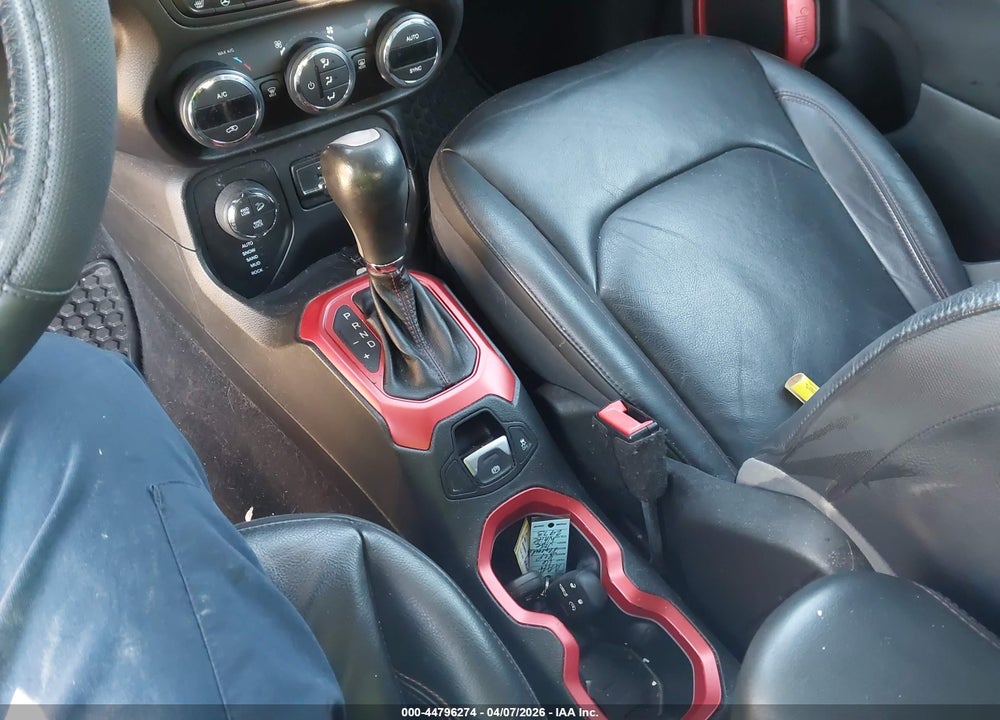 2016 JEEP RENEGADE TRAILHAWK VIN: ZACCJBCT3GPC65981