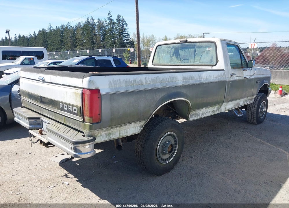1992 FORD F350 VIN: 2FTHF36G6NCA09311