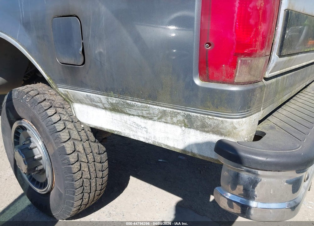 1992 FORD F350 VIN: 2FTHF36G6NCA09311